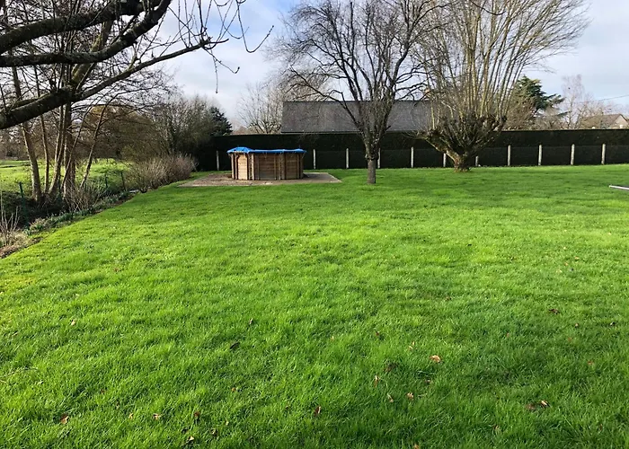 Le Moulin De Montinault 멀산느